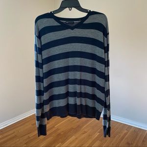 Stripped V neck mens sweater